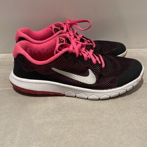 NIKE girls size 5Y flex experience RN4 black and hot pink sneakers sporty Y2K